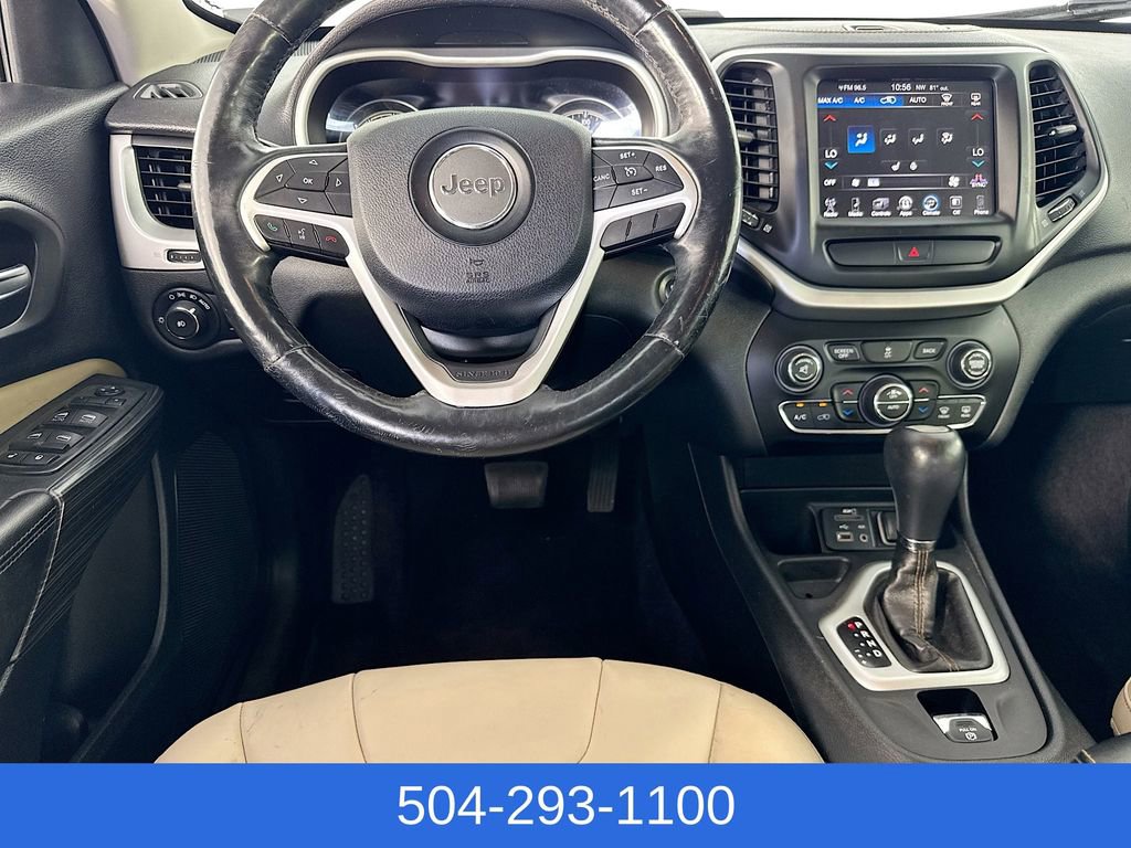 Used 2017 Jeep Cherokee Limited image 21