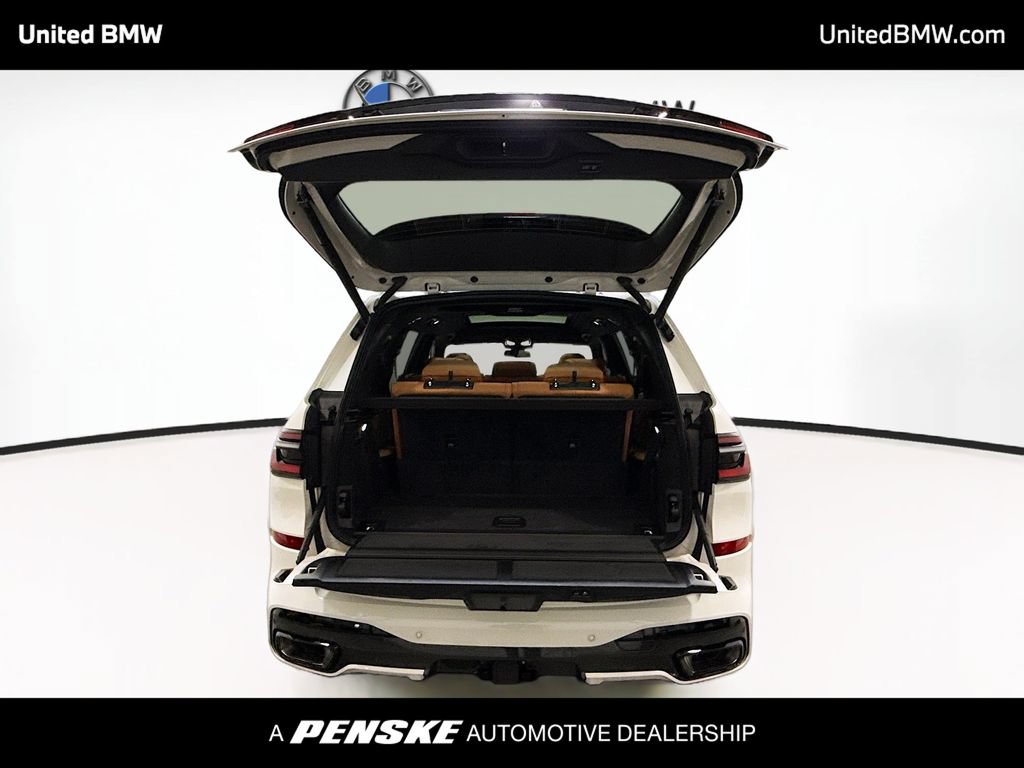 New 2027 BMW X7 xDrive40i w/ Executive Package AWD/4WD image 15