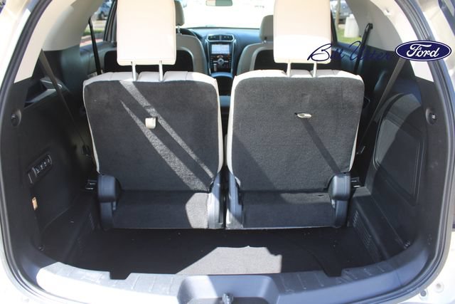 Used 2017 Ford Explorer Platinum AWD/4WD image 10