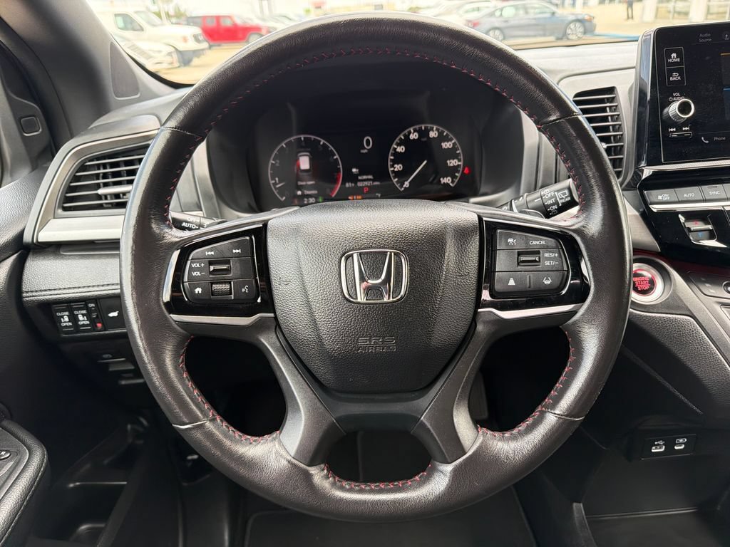 Certified 2025 Honda Odyssey Sport-L image 18