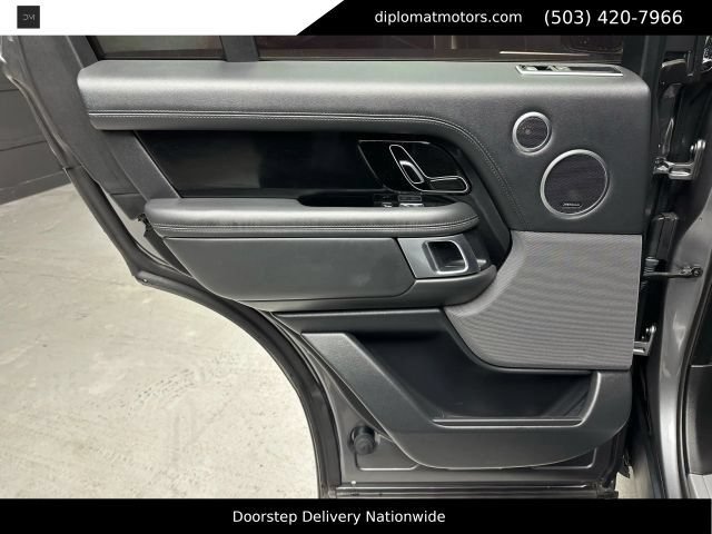 Used 2019 Land Rover Range Rover Supercharged AWD/4WD image 26