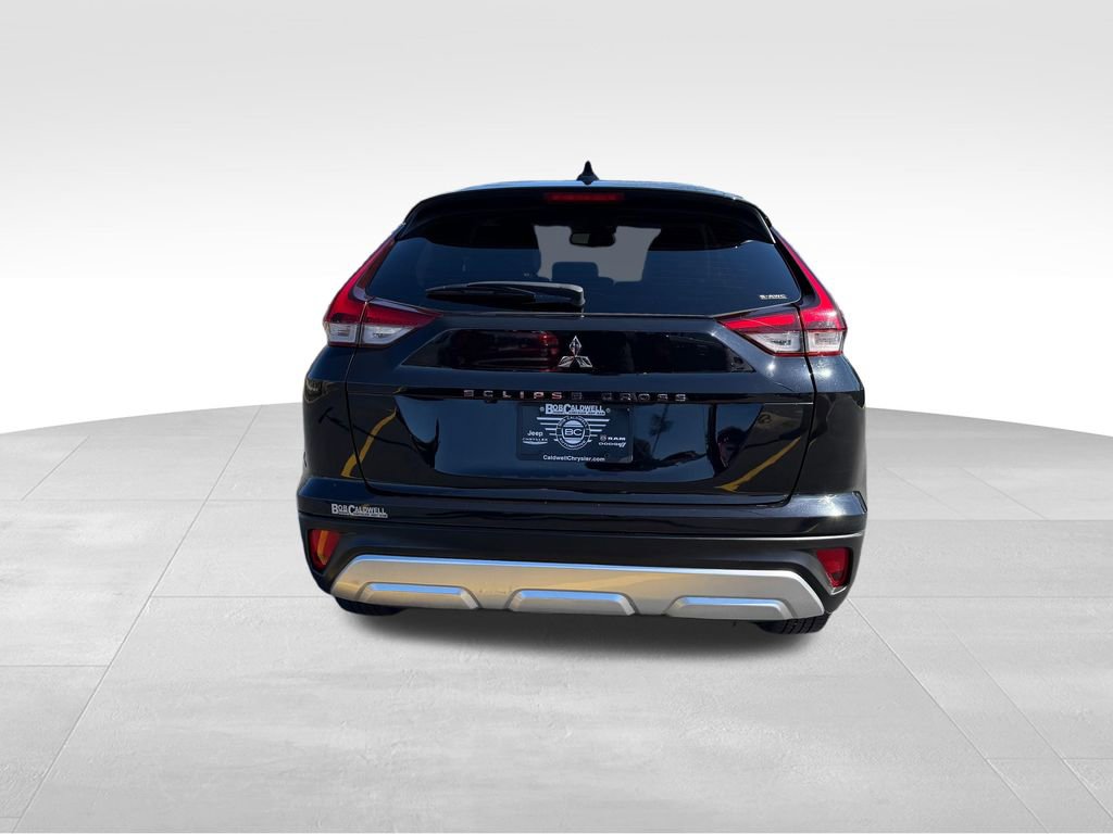Used 2024 Mitsubishi Eclipse Cross SE image 6
