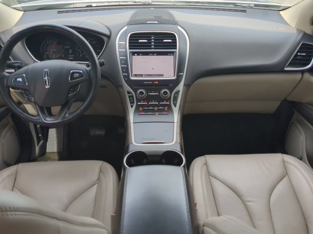Used 2017 Lincoln MKX Select w/ Select Plus Package FWD image 14