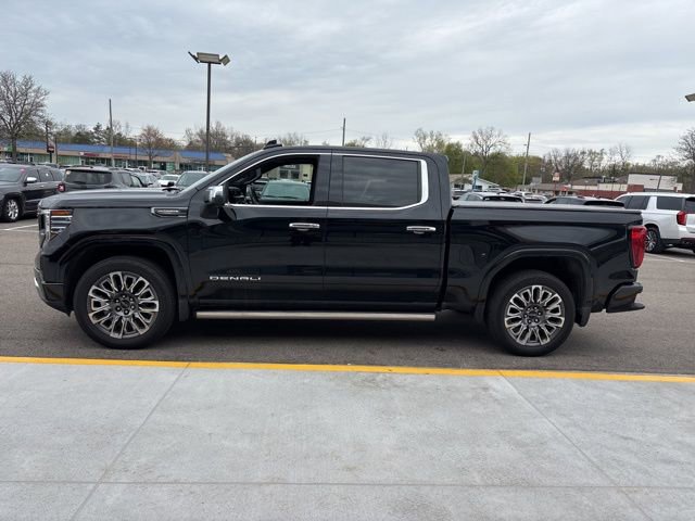 Used 2024 GMC Sierra 1500 Denali Ultimate AWD/4WD image 11