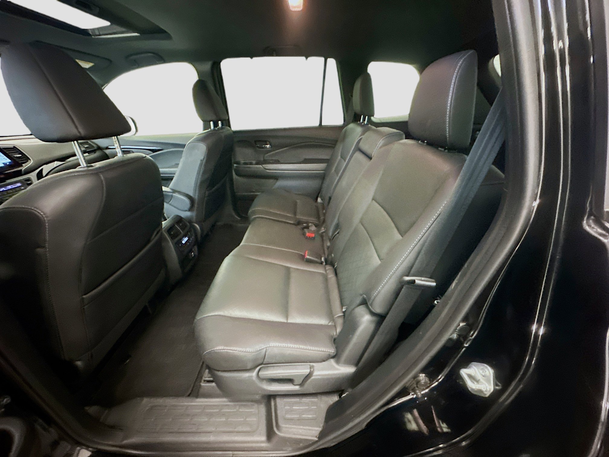 Used 2021 Honda Passport Touring image 29