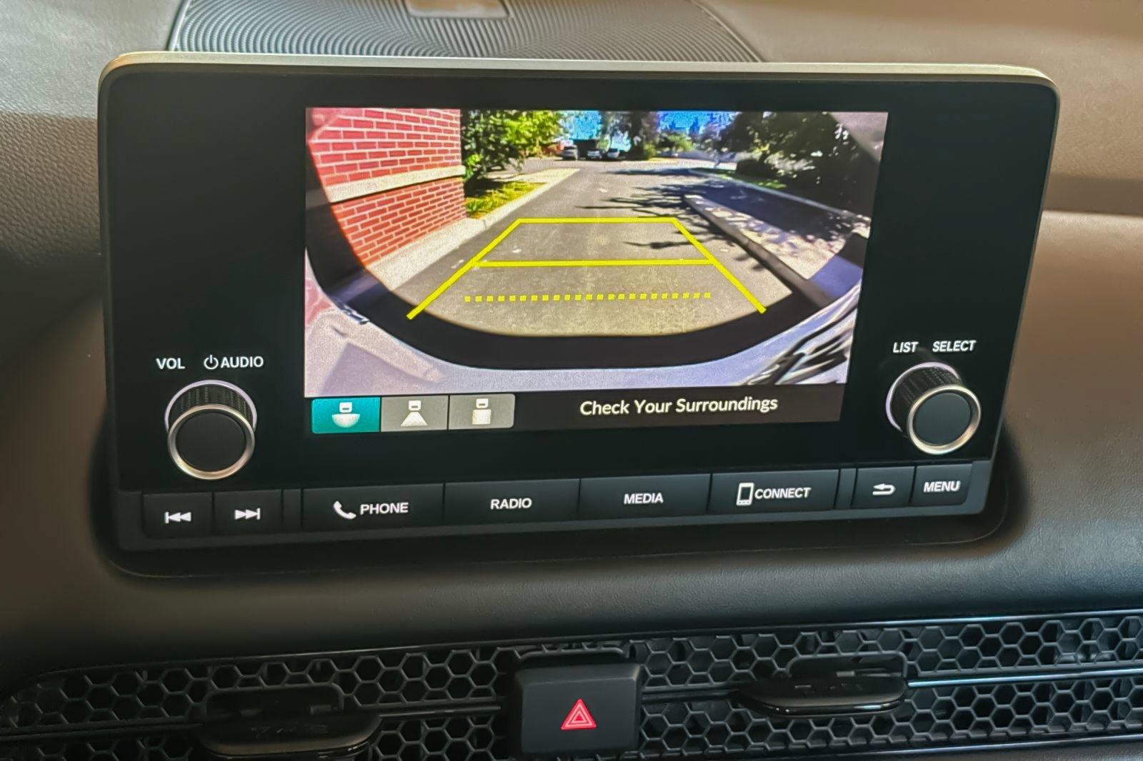 Used 2023 Honda HR-V LX image 25