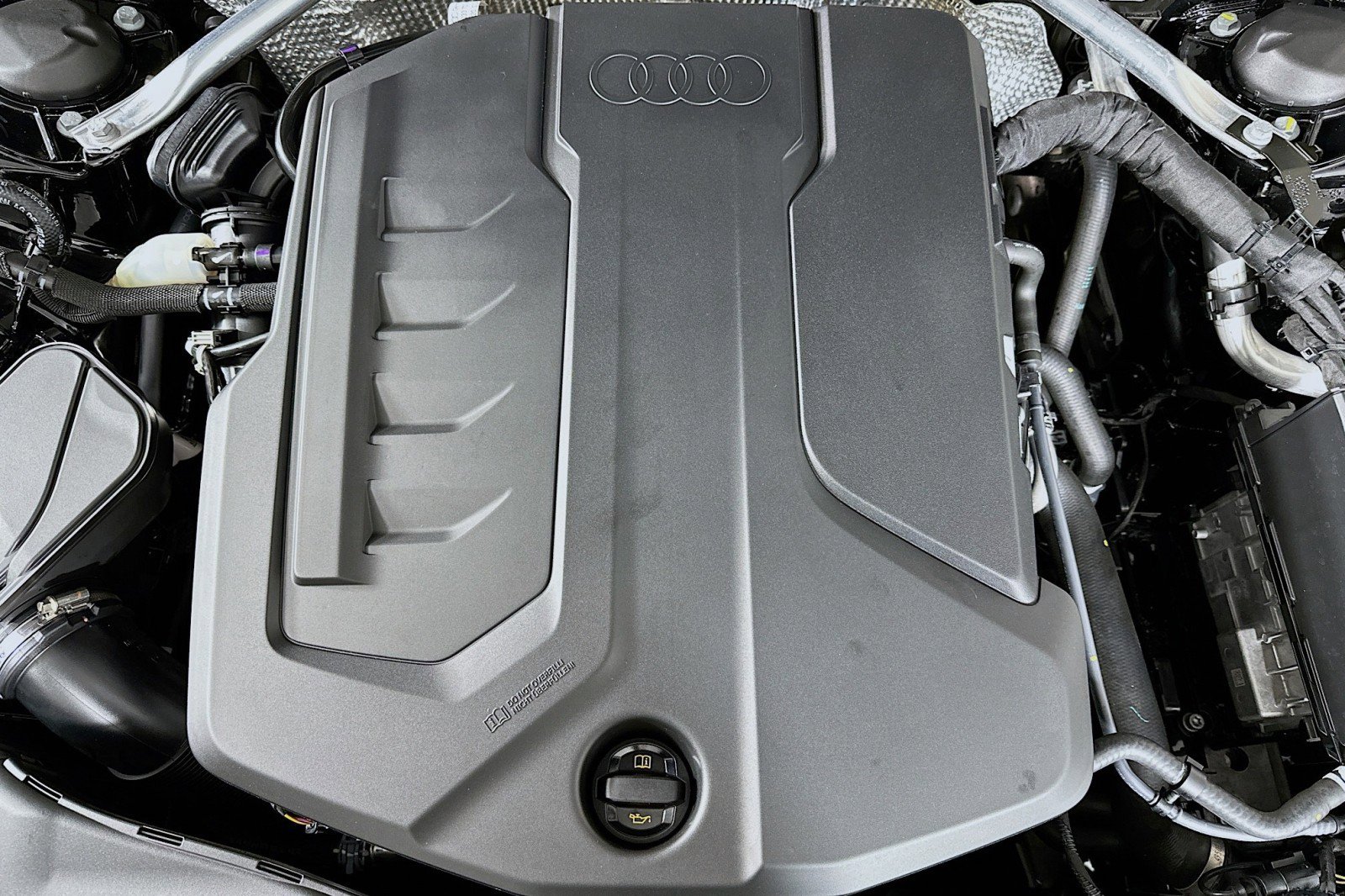 Used 2025 Audi A5 2.0T Premium Plus w/ Premium Plus image 13