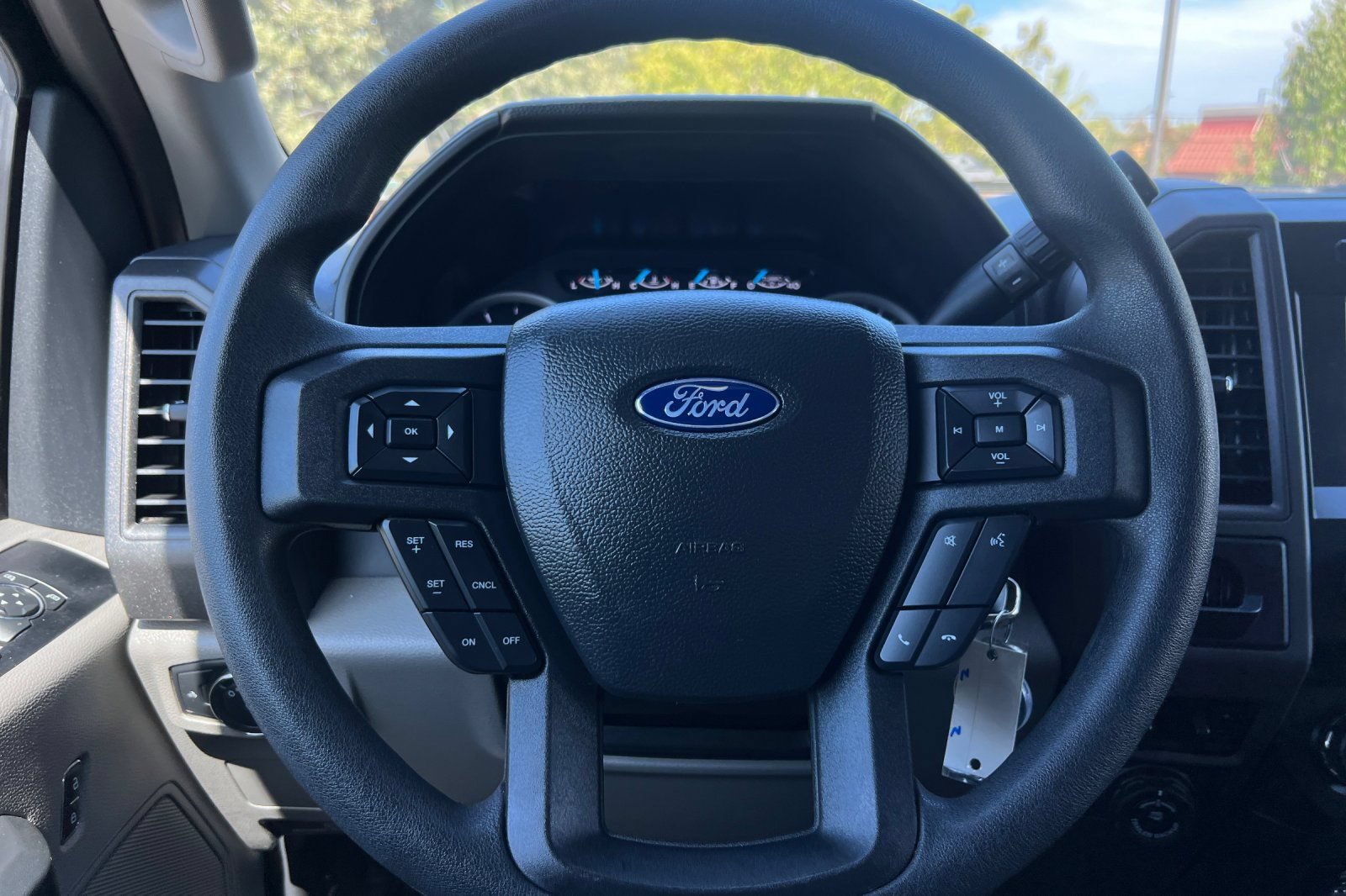 Certified 2022 Ford F250 XL w/ STX Appearance Package RWD image 23