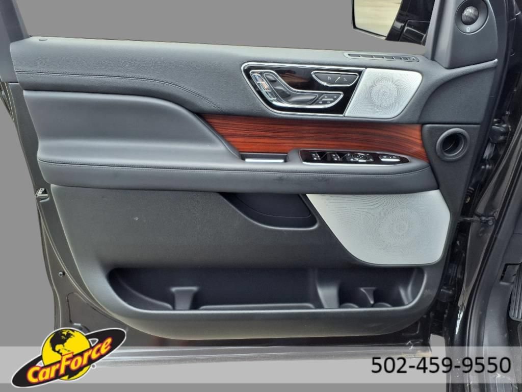 Used 2024 Lincoln Navigator L Reserve AWD/4WD image 48