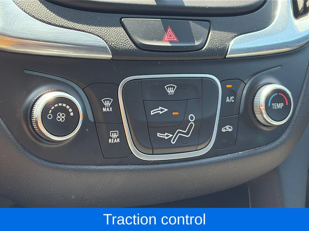 Used 2018 Chevrolet Equinox LT FWD image 23