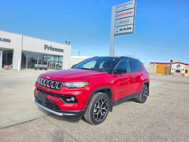 Used 2023 Jeep Compass Limited AWD/4WD image 1
