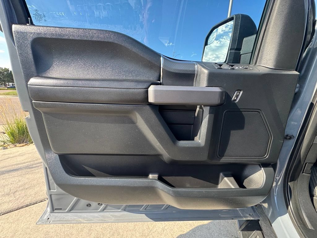 Used 2019 Ford F150 XLT w/ Equipment Group 302A Luxury AWD/4WD image 27