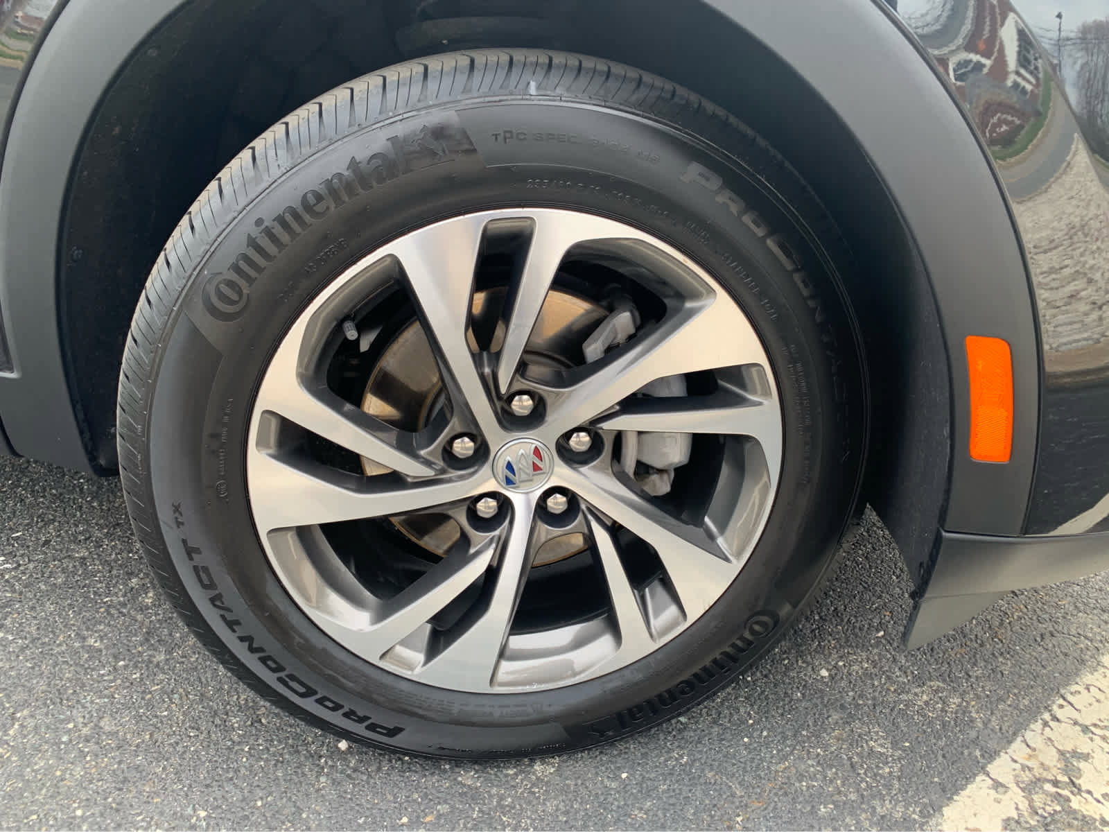 Used 2023 Buick Envision Essence image 8