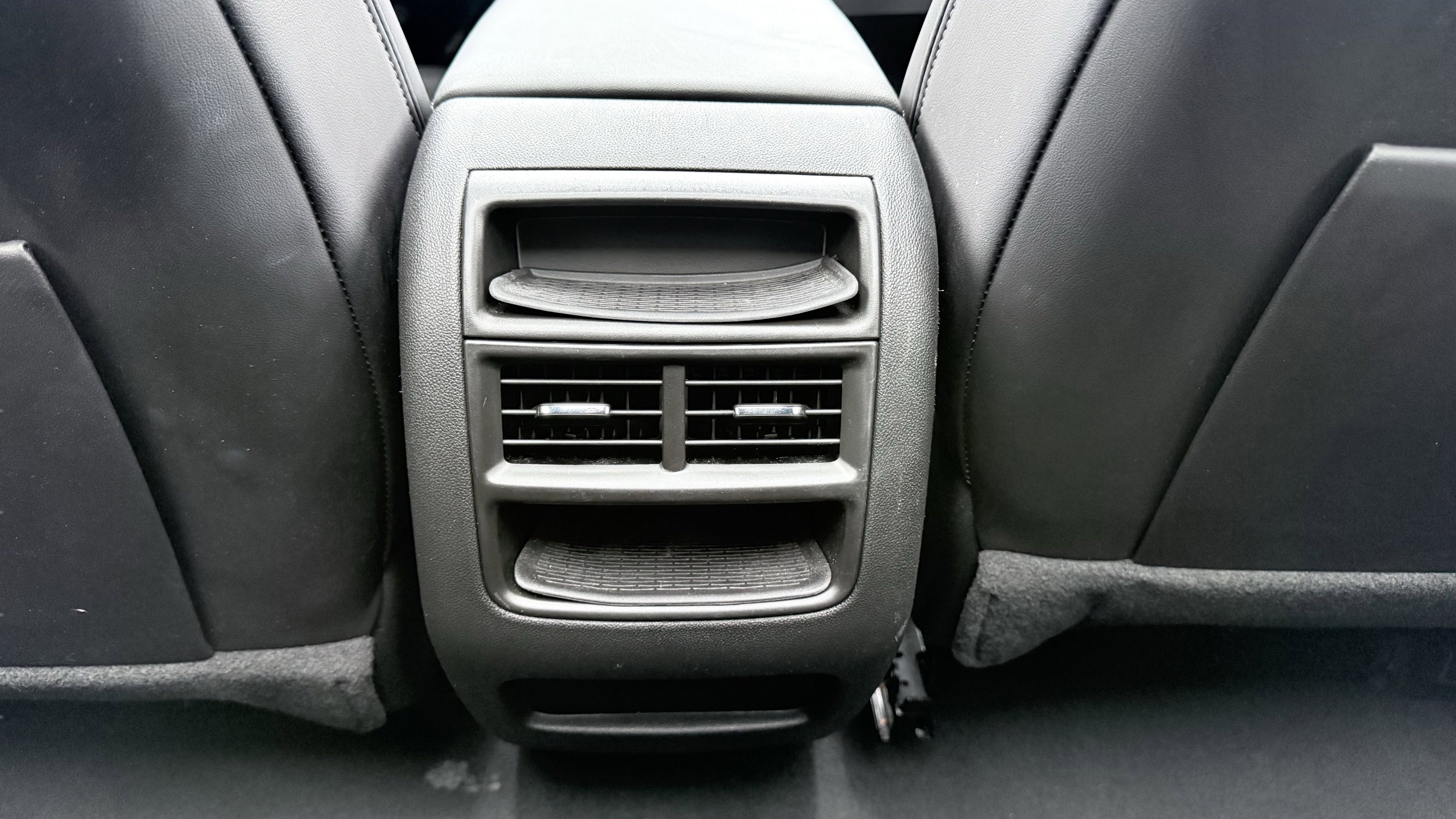 Used 2024 Cadillac XT5 Premium Luxury FWD image 32