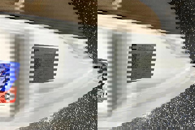 New 2025 Chevrolet Express 3500 w/ Driver Convenience Package image 8