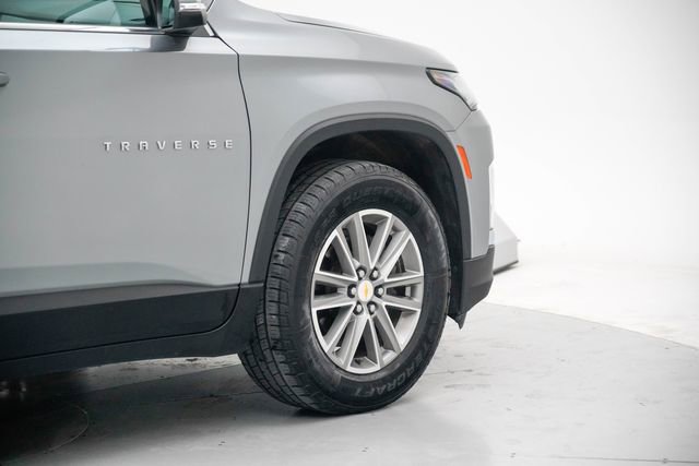 Used 2023 Chevrolet Traverse LT image 7