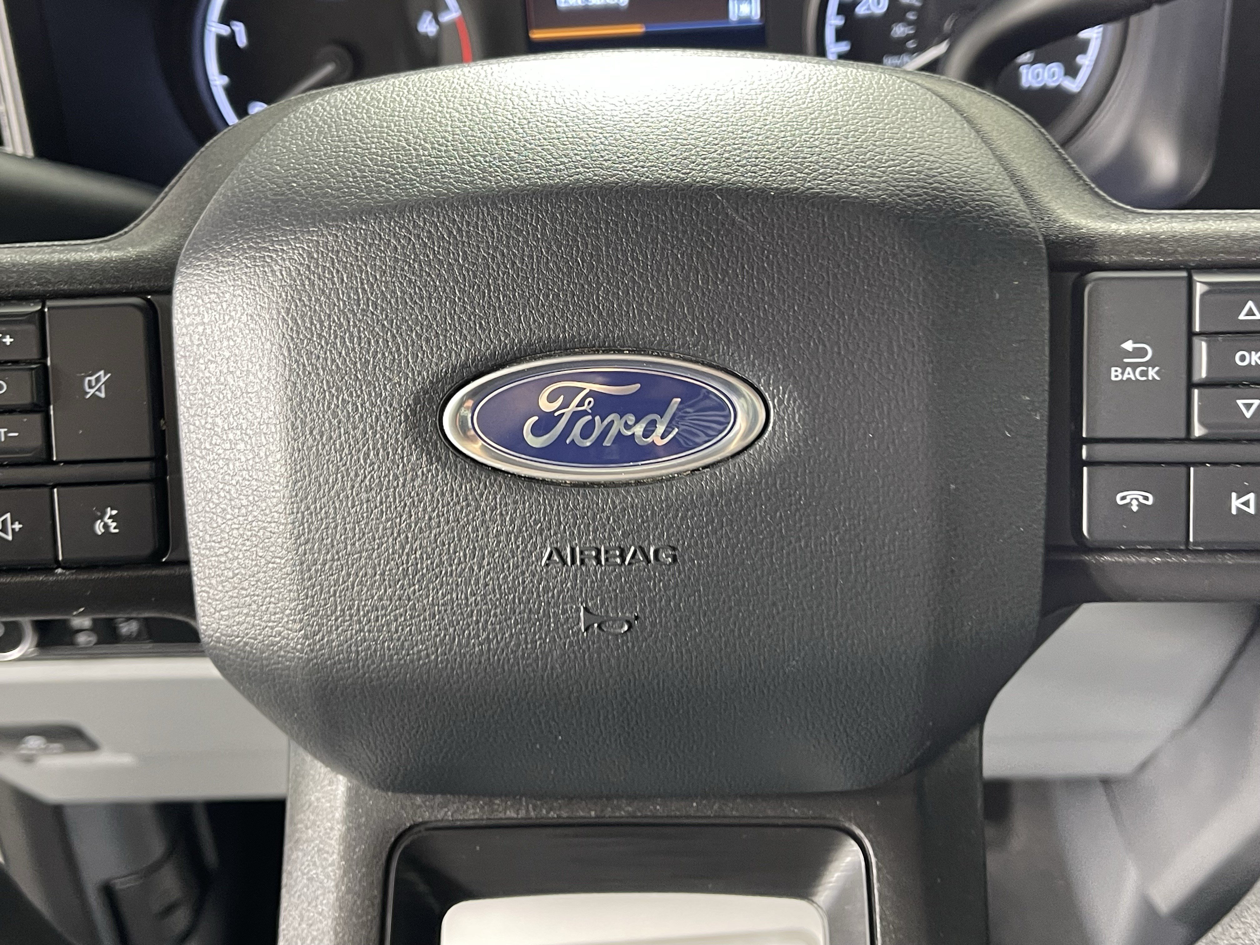 Certified 2024 Ford F250 XLT w/ 360-Degree Camera Package AWD/4WD image 16