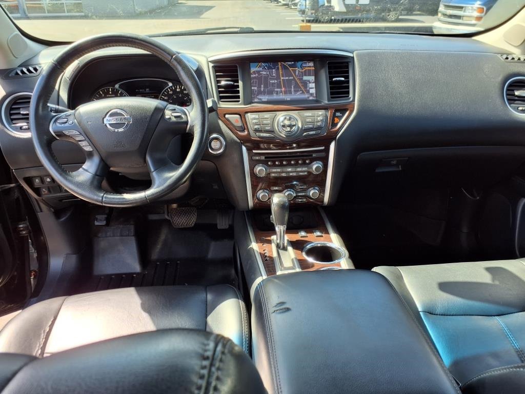 Used 2016 Nissan Pathfinder 4WD image 13
