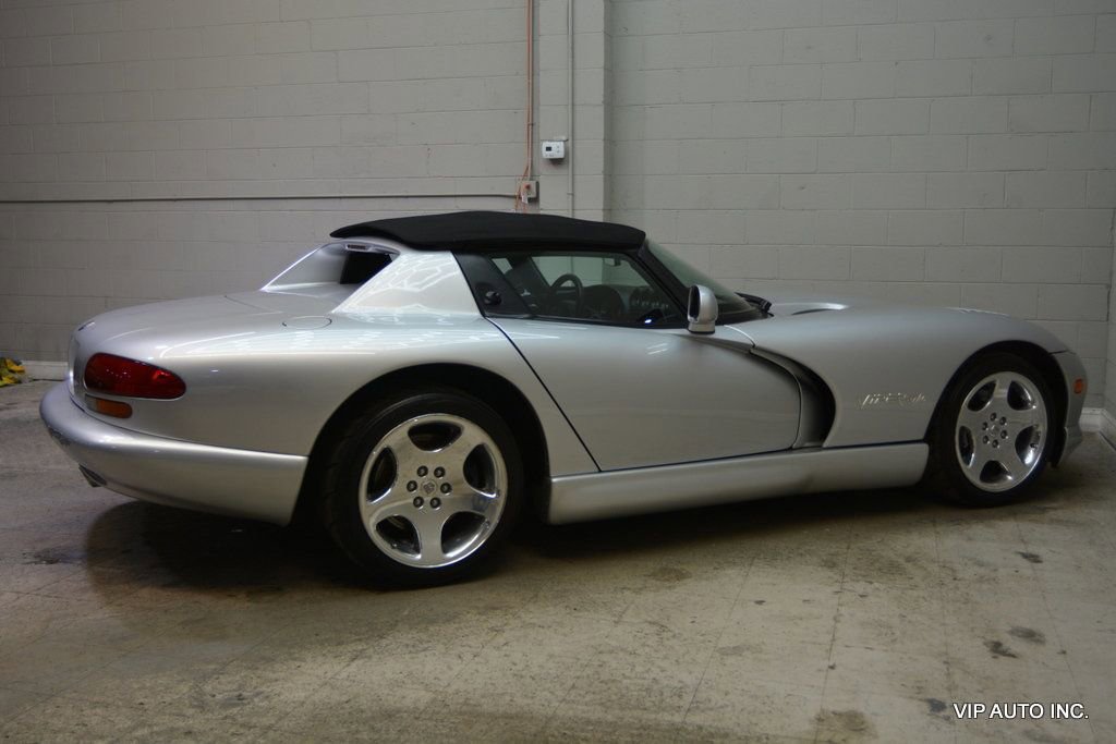 Used 1999 Dodge Viper RT/10 image 20