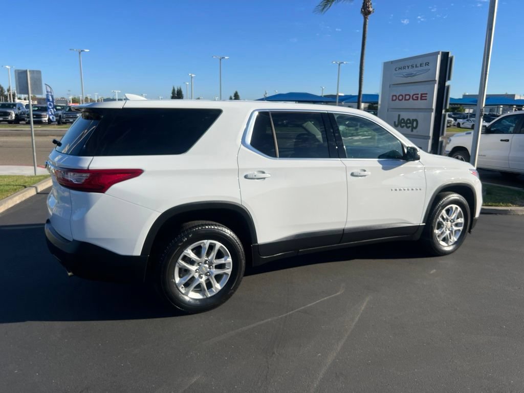 Used 2020 Chevrolet Traverse LS FWD image 18