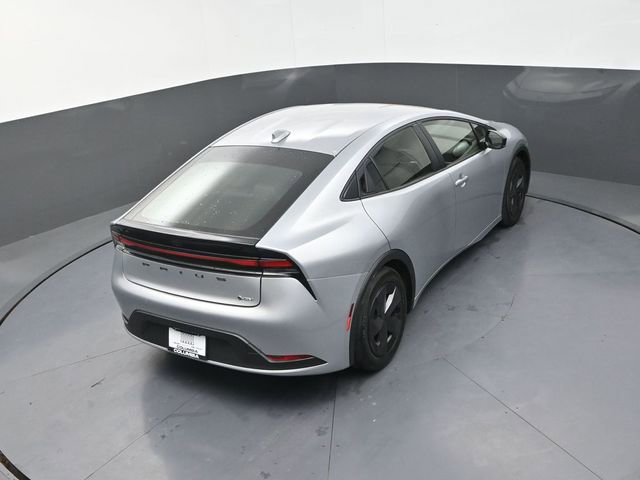 Used 2024 Toyota Prius LE image 17