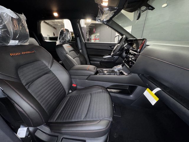 New 2025 Nissan Pathfinder Rock Creek image 11