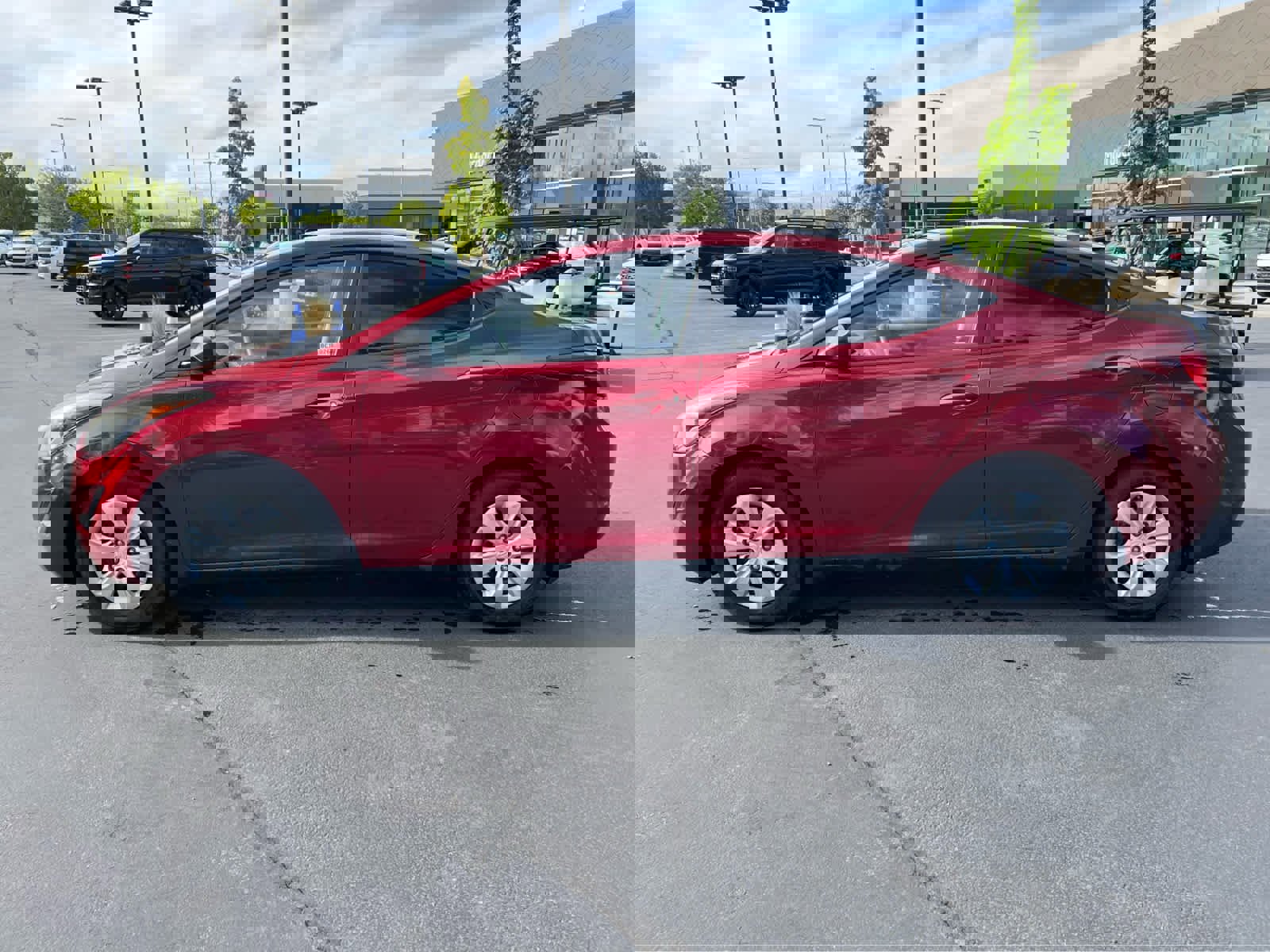 Used 2016 Hyundai Elantra SE image 12