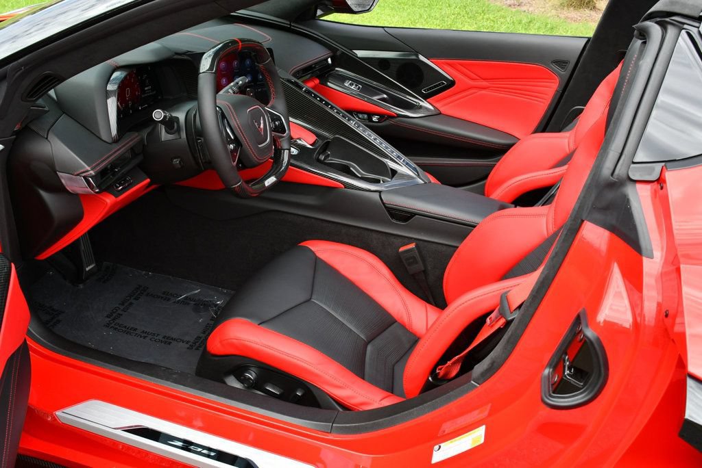 Used 2023 Chevrolet Corvette Z06 w/ Stealth Interior Trim Package RWD image 59