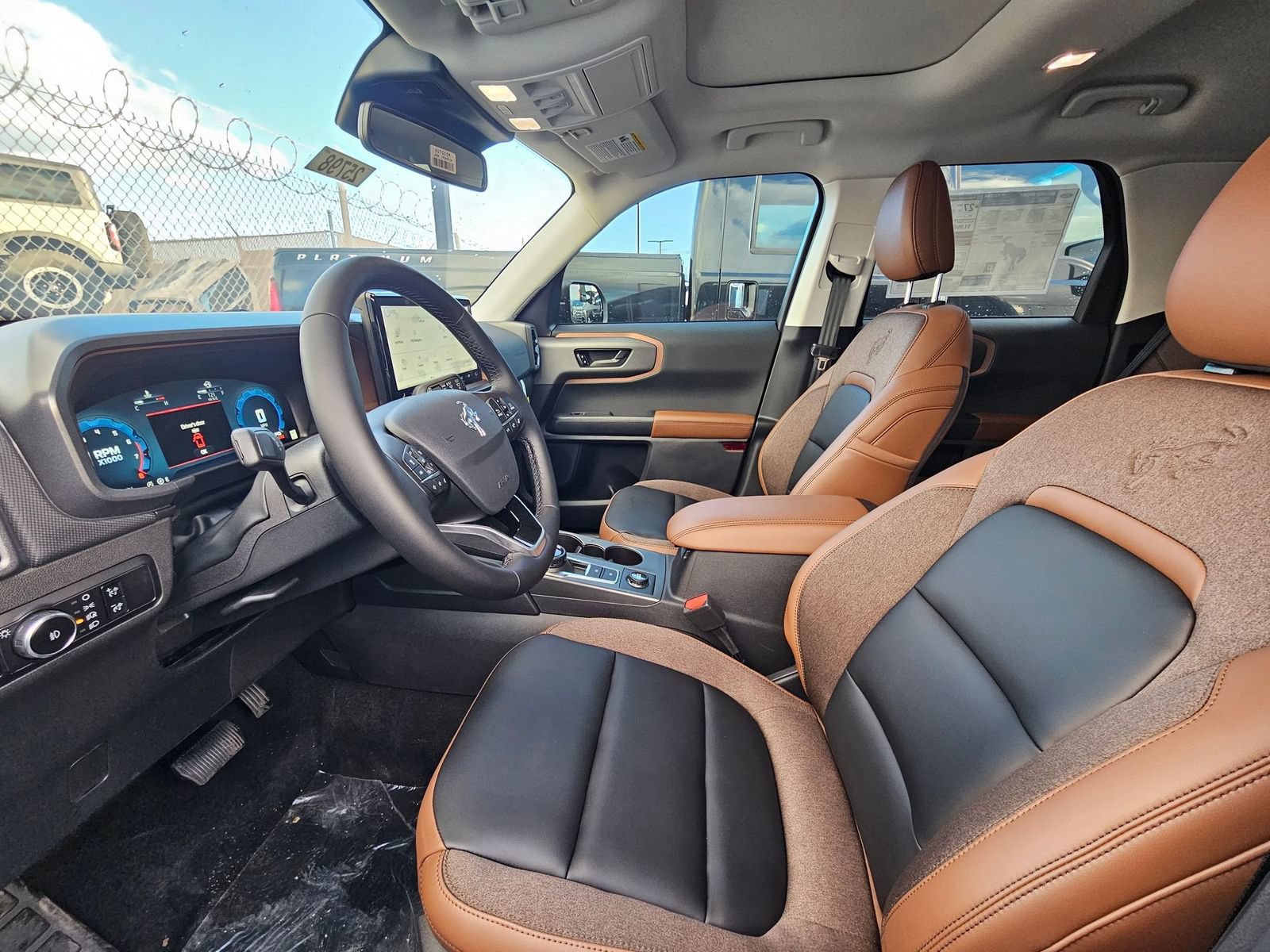 New 2025 Ford Bronco Sport Outer Banks w/ Outer Banks Tech Package+ AWD/4WD image 11