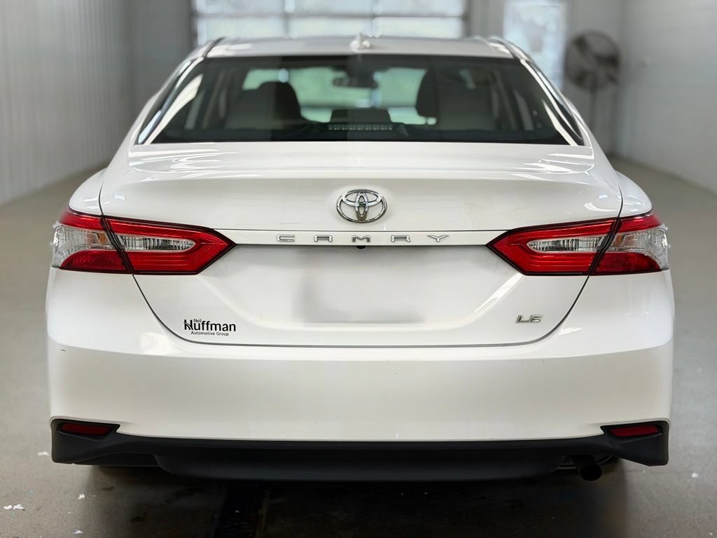 Used 2020 Toyota Camry LE FWD image 6
