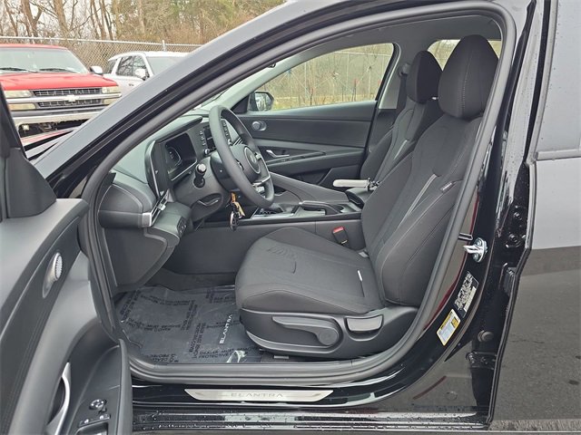 New 2026 Hyundai Elantra SE image 11