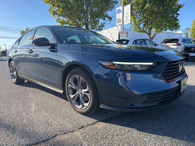 Used 2024 Honda Accord EX image 2