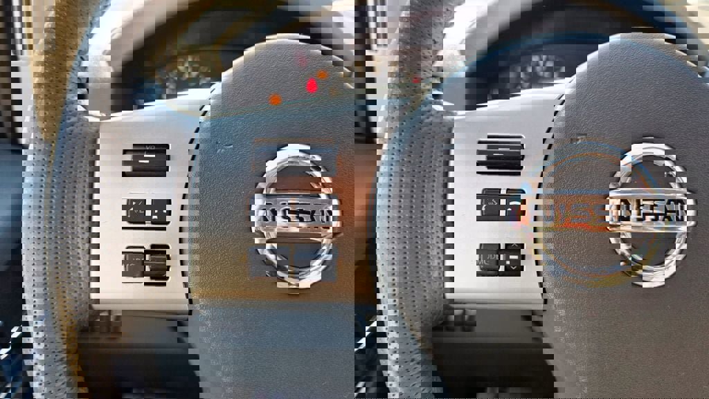 Used 2016 Nissan Frontier SV w/ SV Value Truck Package image 27