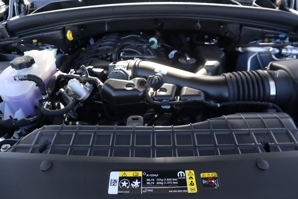 New 2025 Jeep Grand Cherokee L Overland w/ Luxury Tech Group IV image 22