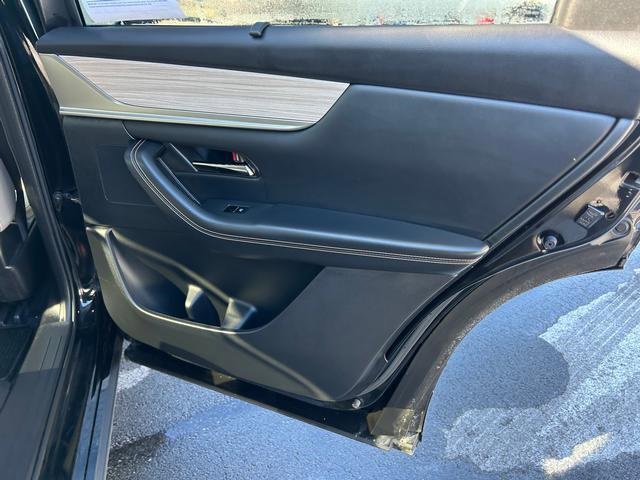 Used 2025 MAZDA CX-70 3.3 Turbo w/ Premium Package image 22