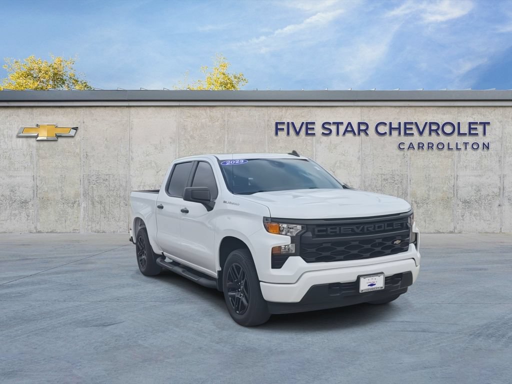 Used 2023 Chevrolet Silverado 1500 Custom RWD image 2