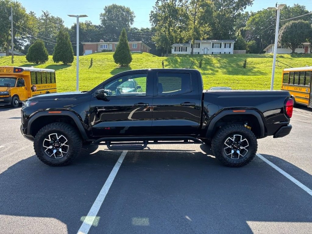 Used 2024 GMC Canyon AT4X AWD/4WD image 6