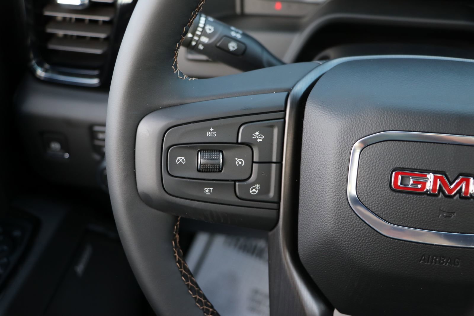 New 2026 GMC Sierra 2500 AT4 w/ AT4 Premium Plus Package image 18