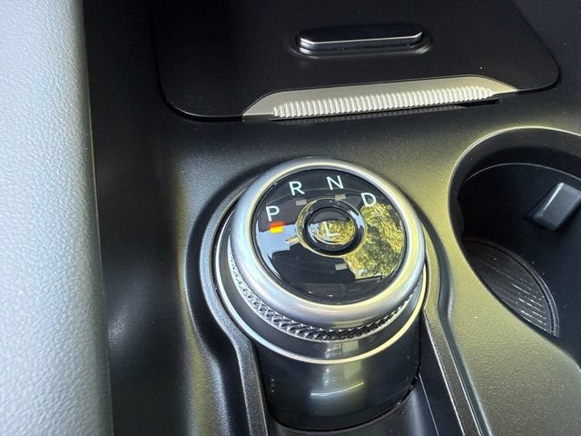 Used 2025 Ford Explorer Active AWD/4WD image 31
