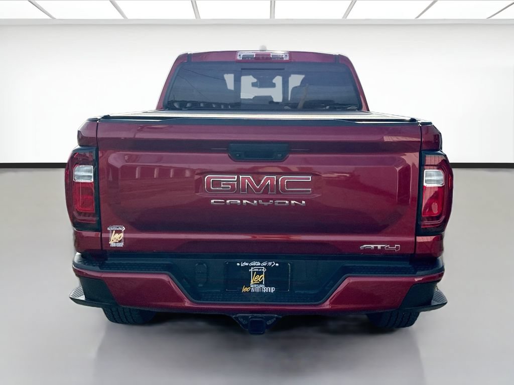 Used 2024 GMC Canyon AT4 AWD/4WD image 6