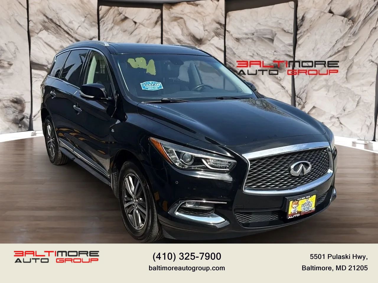 Used 2017 INFINITI QX60 AWD w/ Premium Plus Package image 3