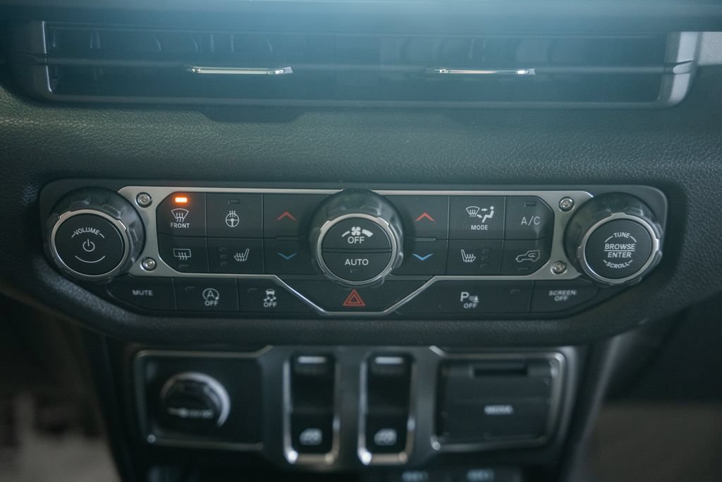 New 2026 Jeep Wrangler Sport AWD/4WD image 24