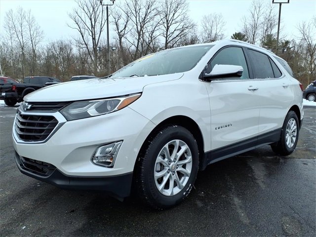 Used 2019 Chevrolet Equinox LT w/ Sun & Navigation Package image 3