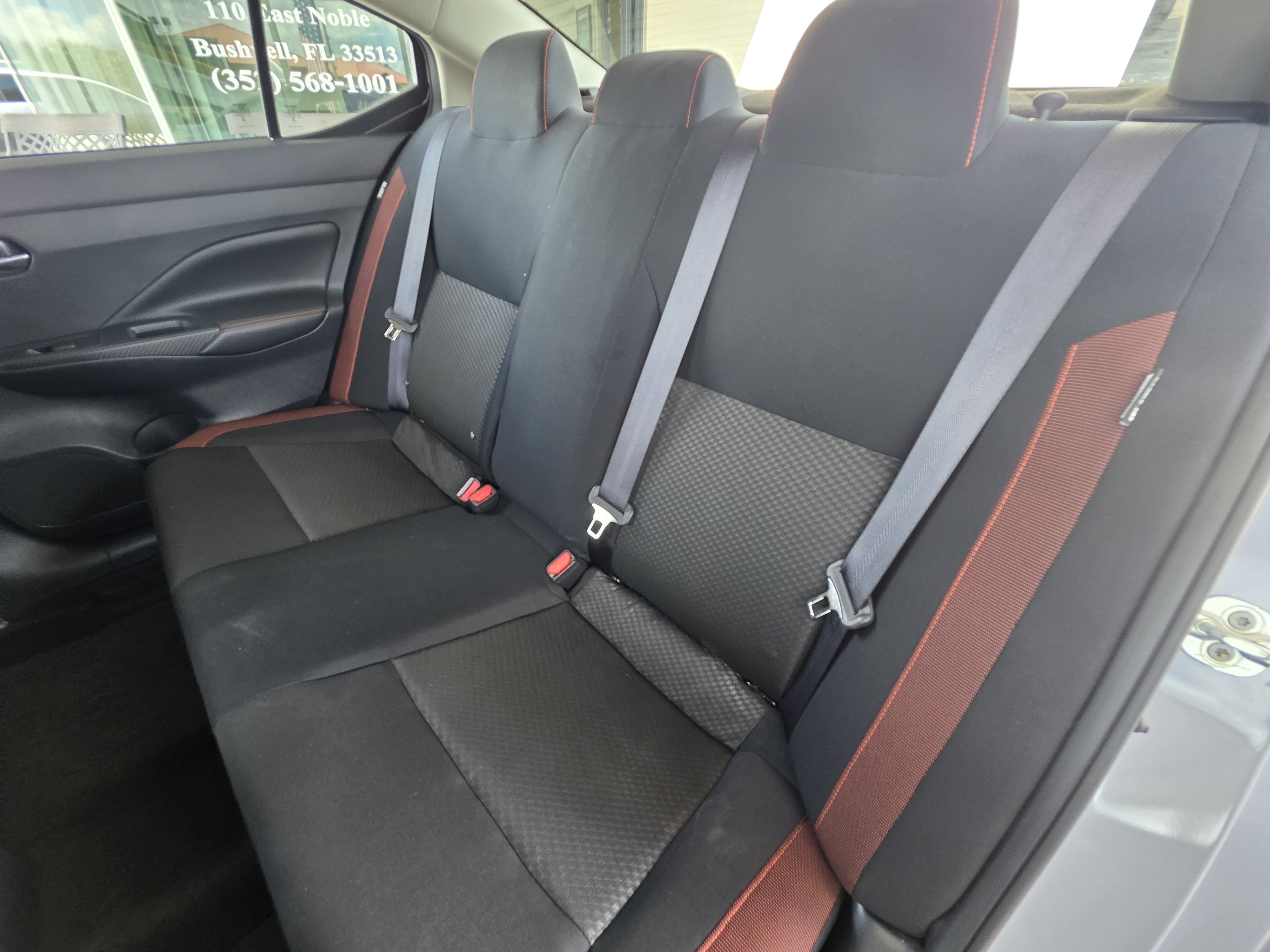 Used 2024 Nissan Versa SR FWD image 31