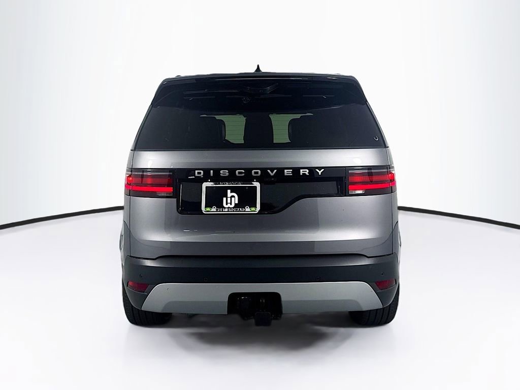New 2025 Land Rover Discovery S image 6