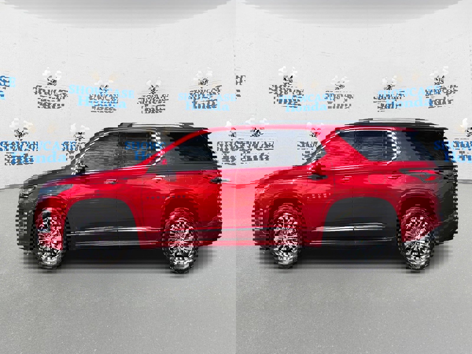 Used 2022 Chevrolet Traverse Premier w/ LPO, 'HIT The Road' Package image 4