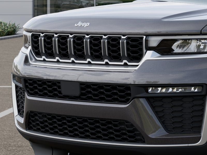New 2026 Jeep Grand Cherokee Limited AWD/4WD image 11