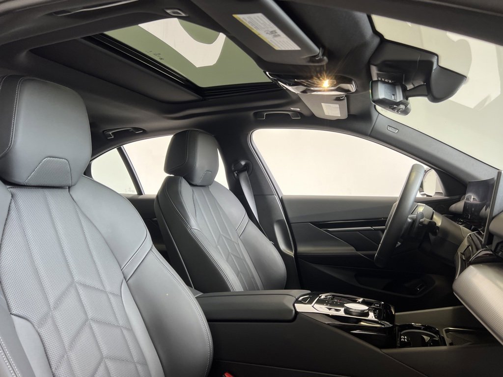 Used 2024 BMW 530i xDrive w/ M Sport Package image 22