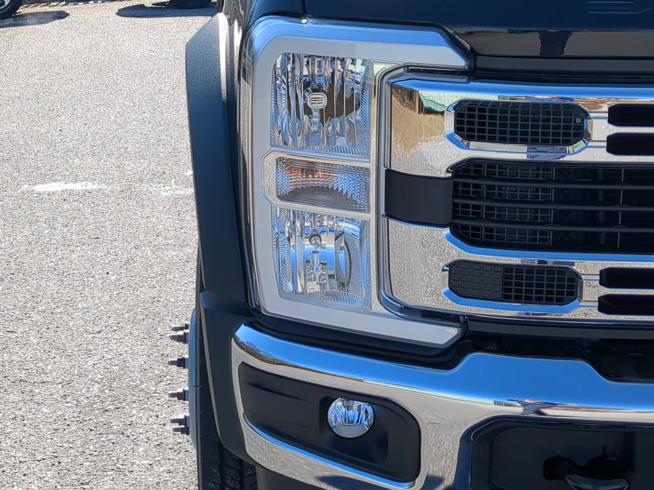 New 2026 Ford F450 2WD SuperCab Super Duty image 8