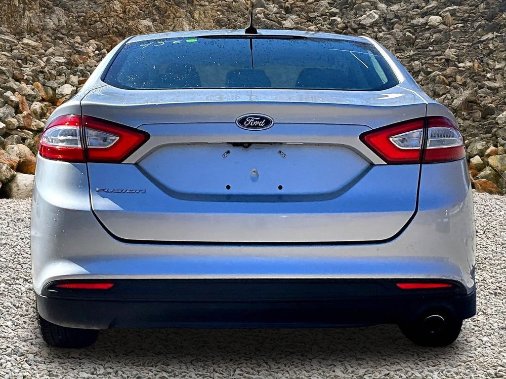 Used 2016 Ford Fusion S FWD image 4